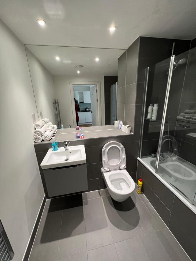 Lovely Apartment In The Centre Of Croydon Kültér fotó